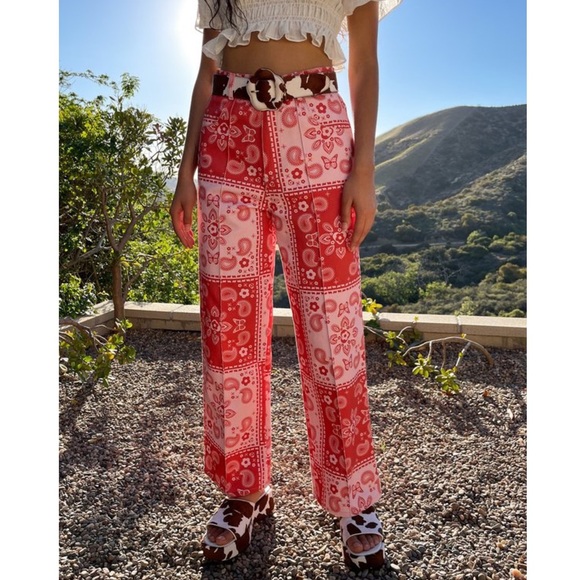 Lisa Says Gah Denim - Lisa Says Gah Red Paisley Straight-Leg Jeans